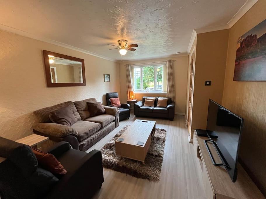 Spacious Home Near Glasgow Green Extérieur photo