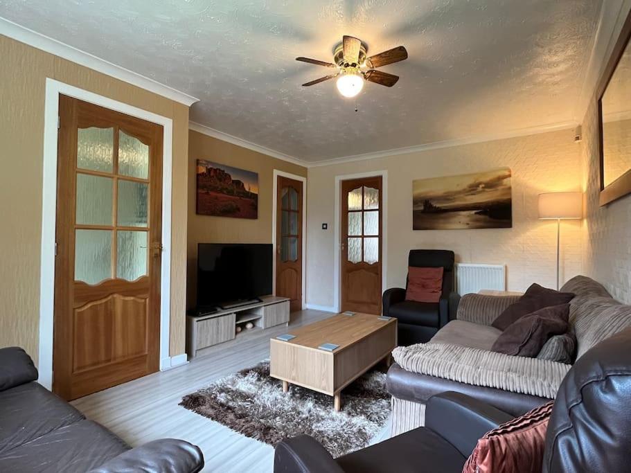 Spacious Home Near Glasgow Green Extérieur photo